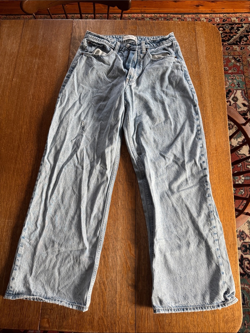 Abercrombie & Fitch Light Blue Wide-Leg Women’s Jeans
